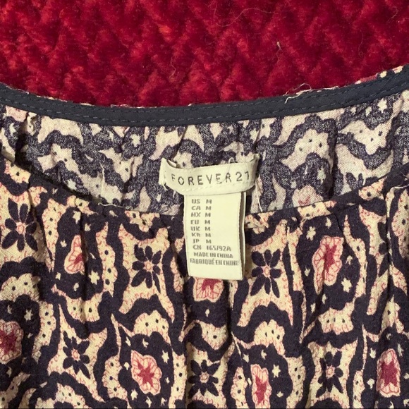 Square neck boho top - Picture 3 of 3